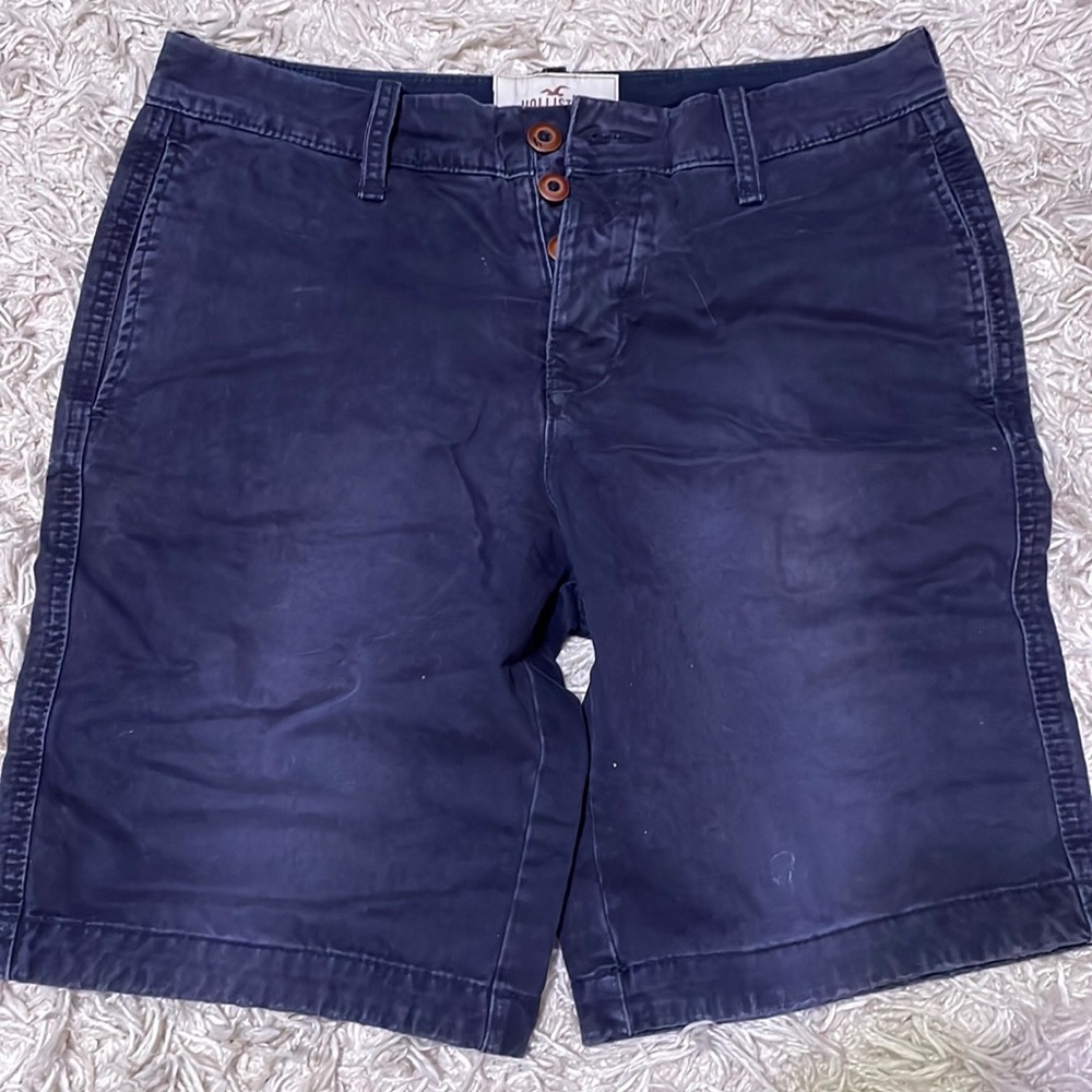 Hollister navy shorts 30W